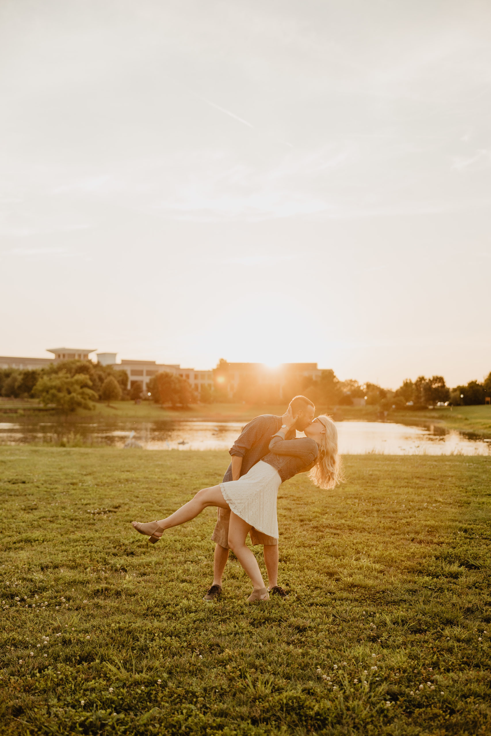 Engagement Photo Tips | Tennessee Wedding Photographer