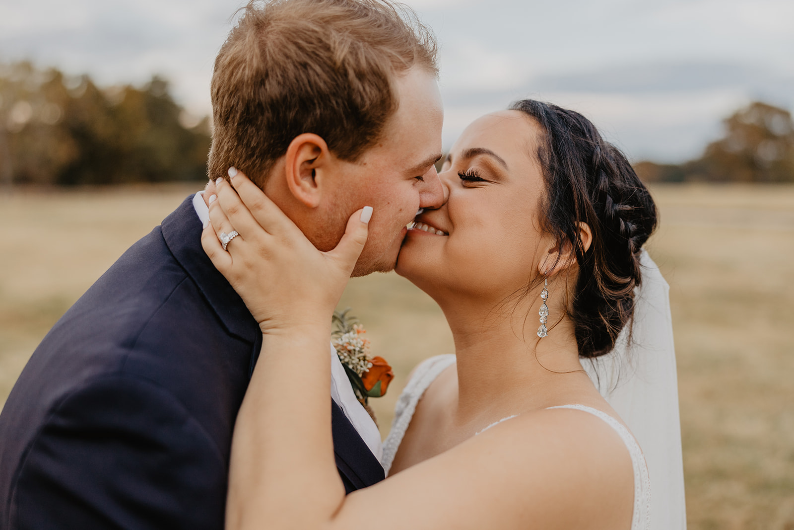 bride and groom kissing | nashville wedding