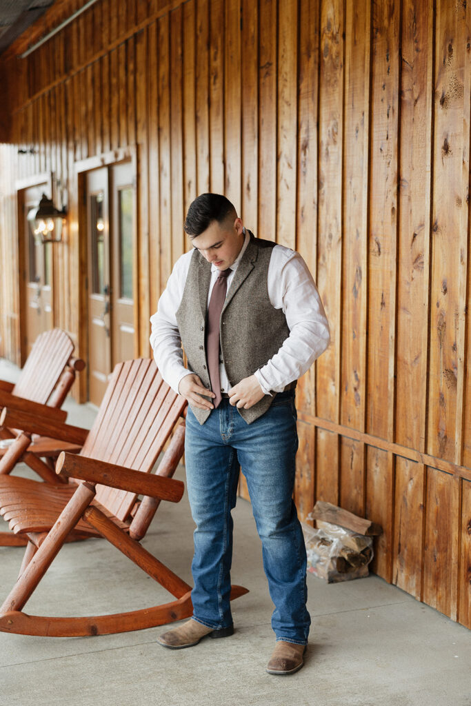 Fun Boho Wedding Day at Tucker’s Gap, TN