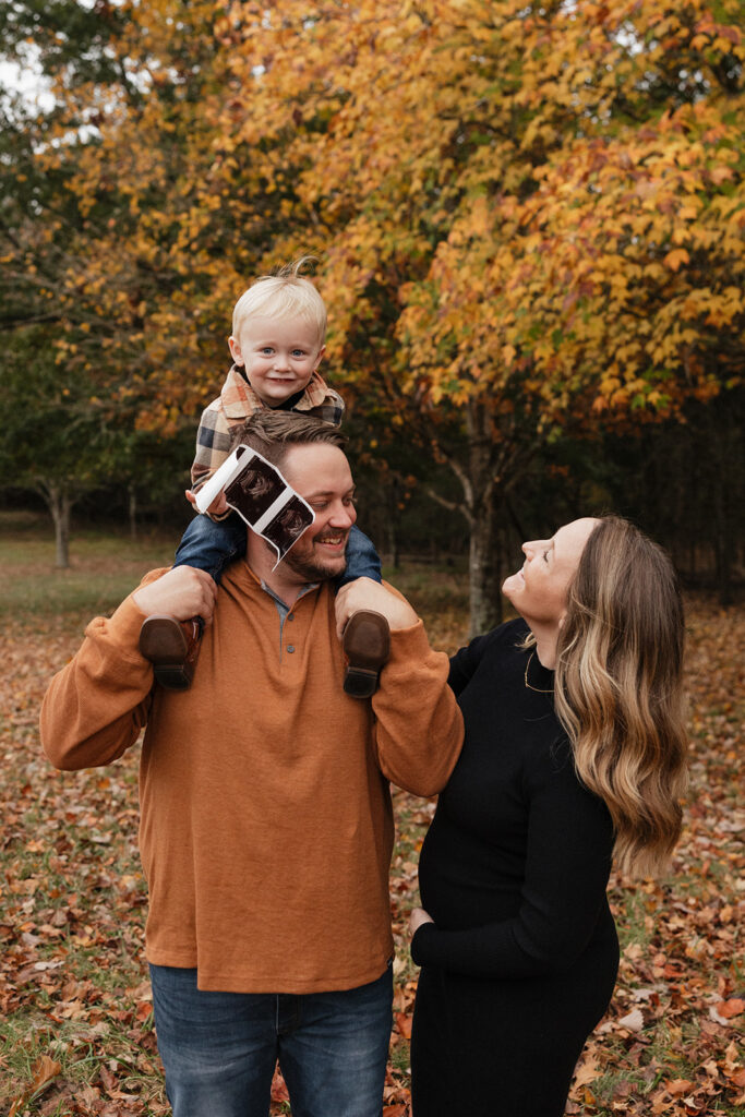 fun family photoshoot at the park 