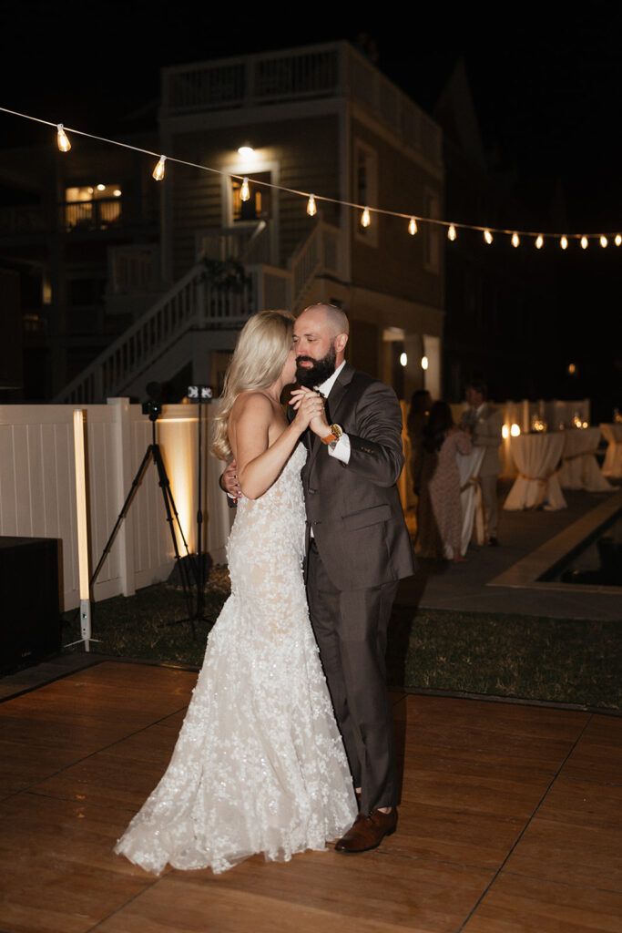cute first dance of the newlyweds