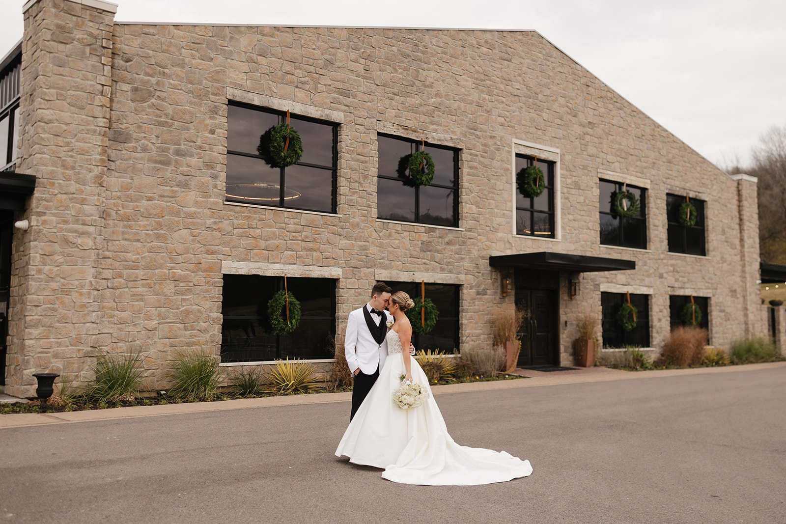 Why a Diamond Creek Farms Wedding Is the Move for Effortless, Elegant Vibes