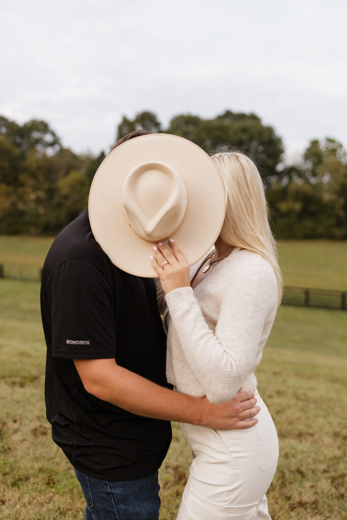 Where to Take Your Engagement Photos in Tennessee: My Favorite Spots